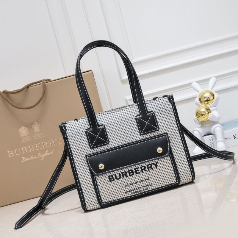 B**rry shopping bags